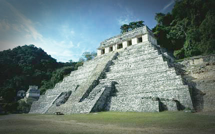 tumba-maya-430vm062411